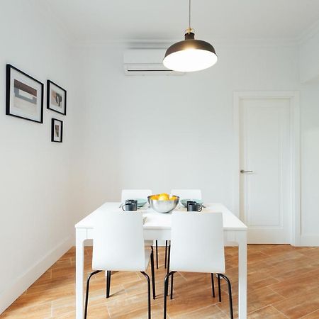 Alohamundi Peral Apartment เซบีญา ภายนอก รูปภาพ