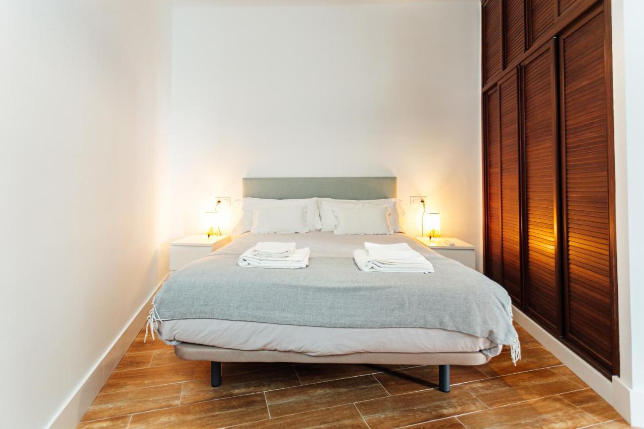Alohamundi Peral Apartment เซบีญา ภายนอก รูปภาพ