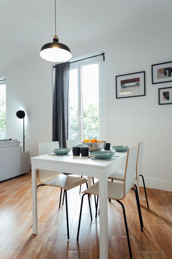 Alohamundi Peral Apartment เซบีญา ภายนอก รูปภาพ